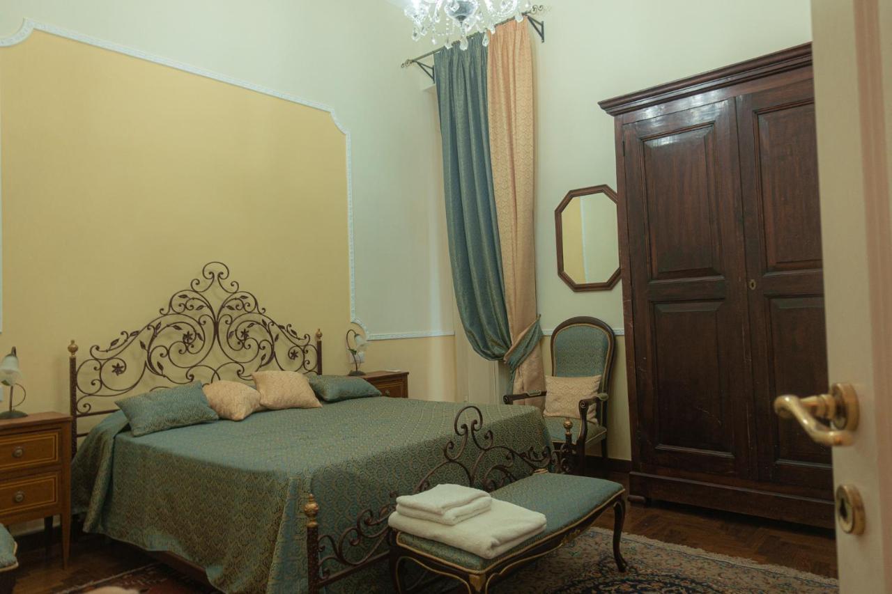 شقة Palazzo Capece Caivano المظهر الخارجي الصورة